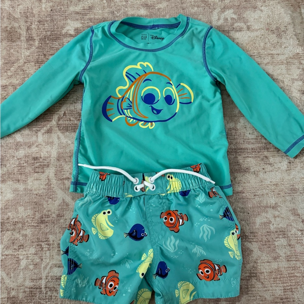 Boys 18-24m GAP Nemo swim set